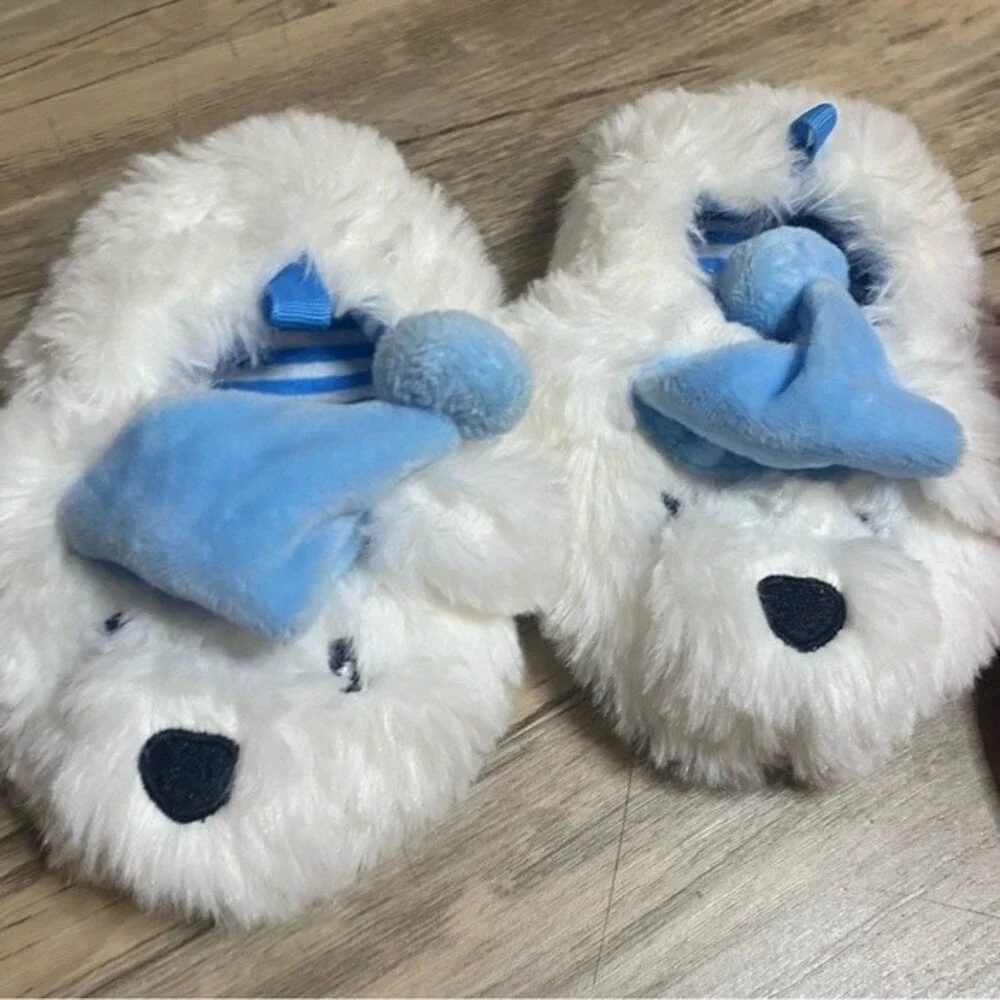 Christmas Baby Toddler Size 4 Holiday Slippers